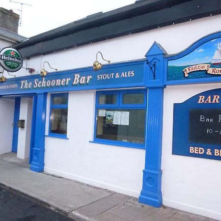 The Schooner Tavern Ballycotton Εξωτερικό φωτογραφία
