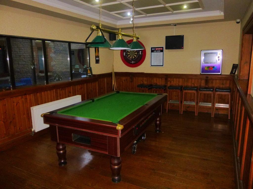The Schooner Tavern Ballycotton Εξωτερικό φωτογραφία